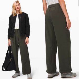 Lululemon Noir Pant Dark Olive Green Wide Leg Front Tie Size 6